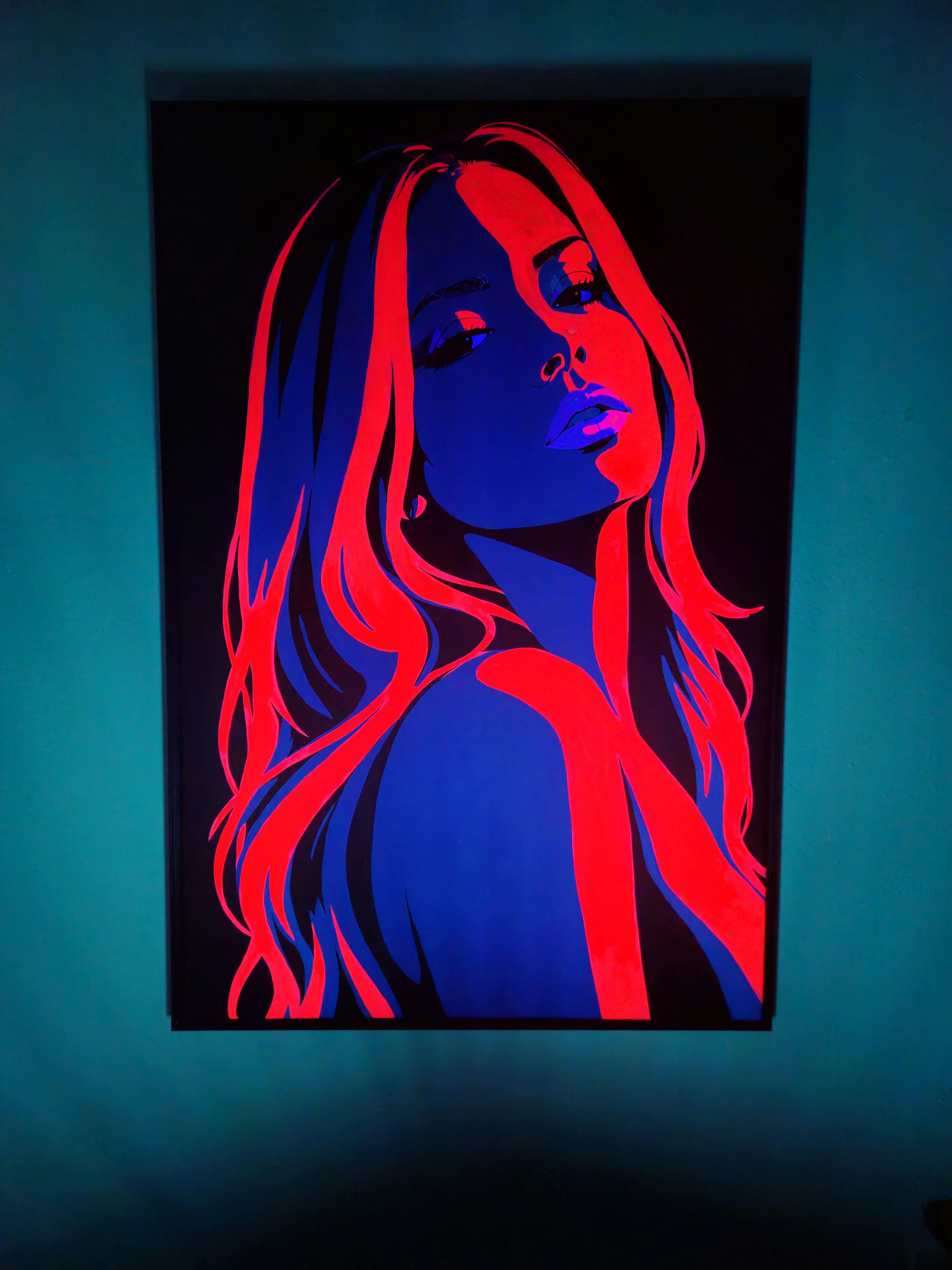 Electric Muse under UV light